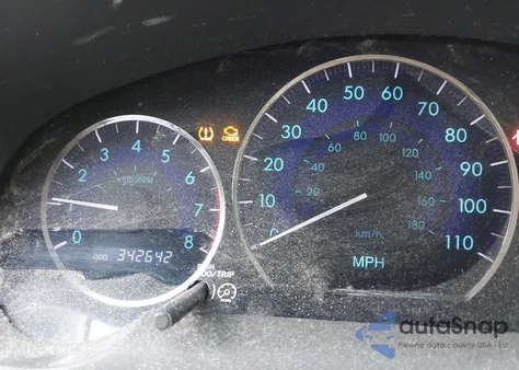 2010 Toyota Sienna Le from USA, damaged, VIN 5TDKK4CC0AS309854